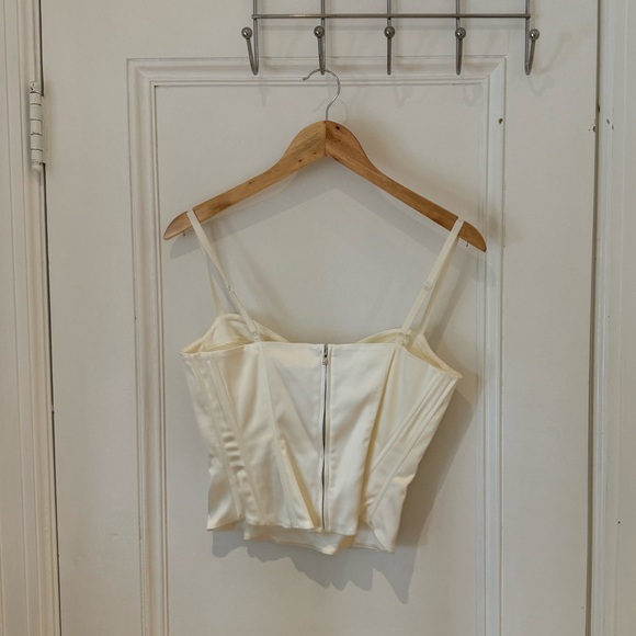 Aritzia bustier top - Picture 2 of 2